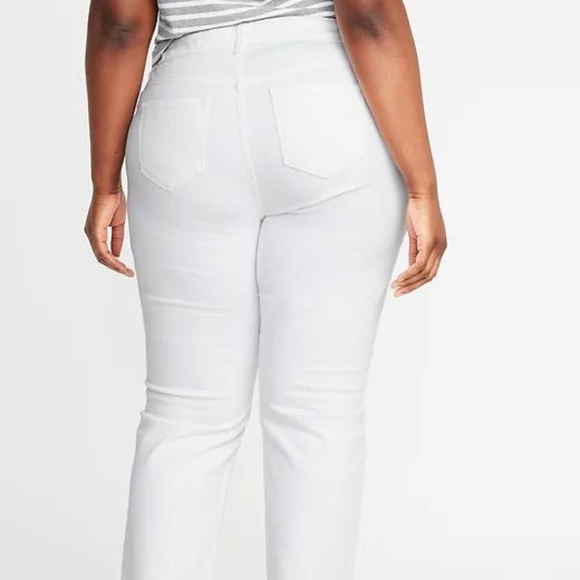 High-Waisted  Power Slim Straight Plus Jeans New - Picture 2 of 4